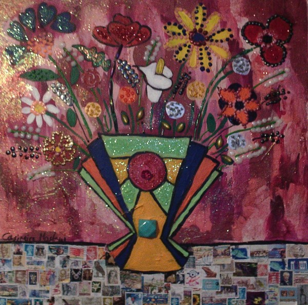 Ar Deco vase with glittery flowers